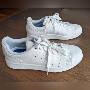 White K-Swiss Women's size 8 shoes